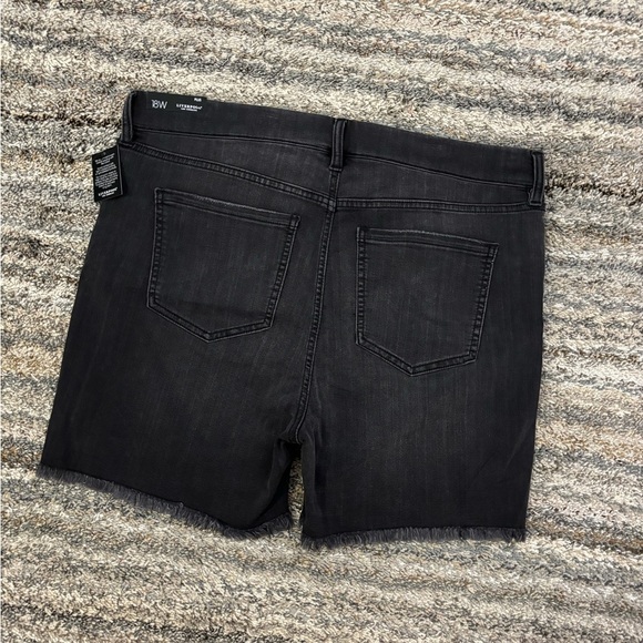 Liverpool Gia Glider Pull-On Shorts Sz 18W NWT | Liverpool Pull-On Mini Shorts - Picture 14 of 14